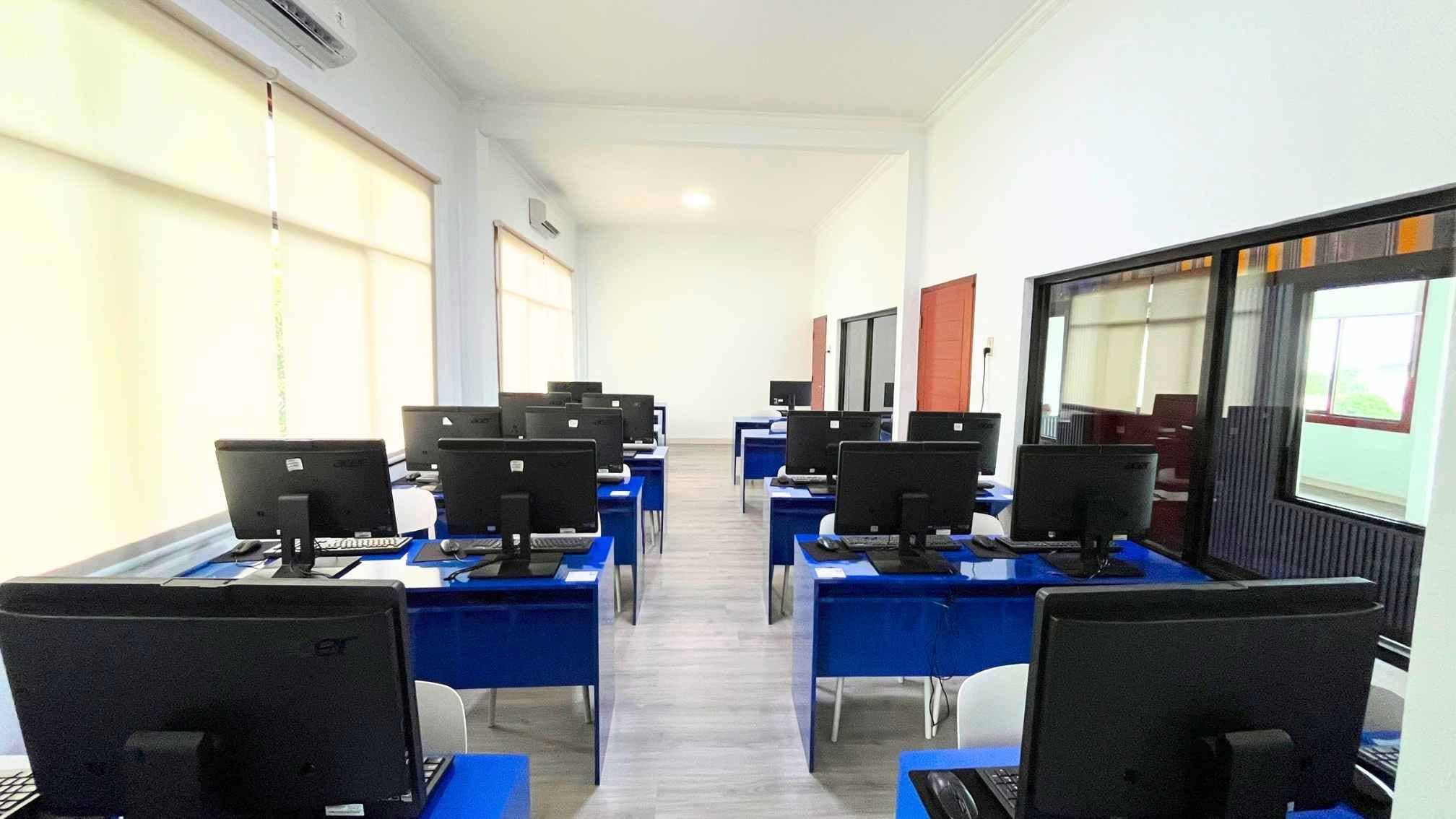 Lab Komputer